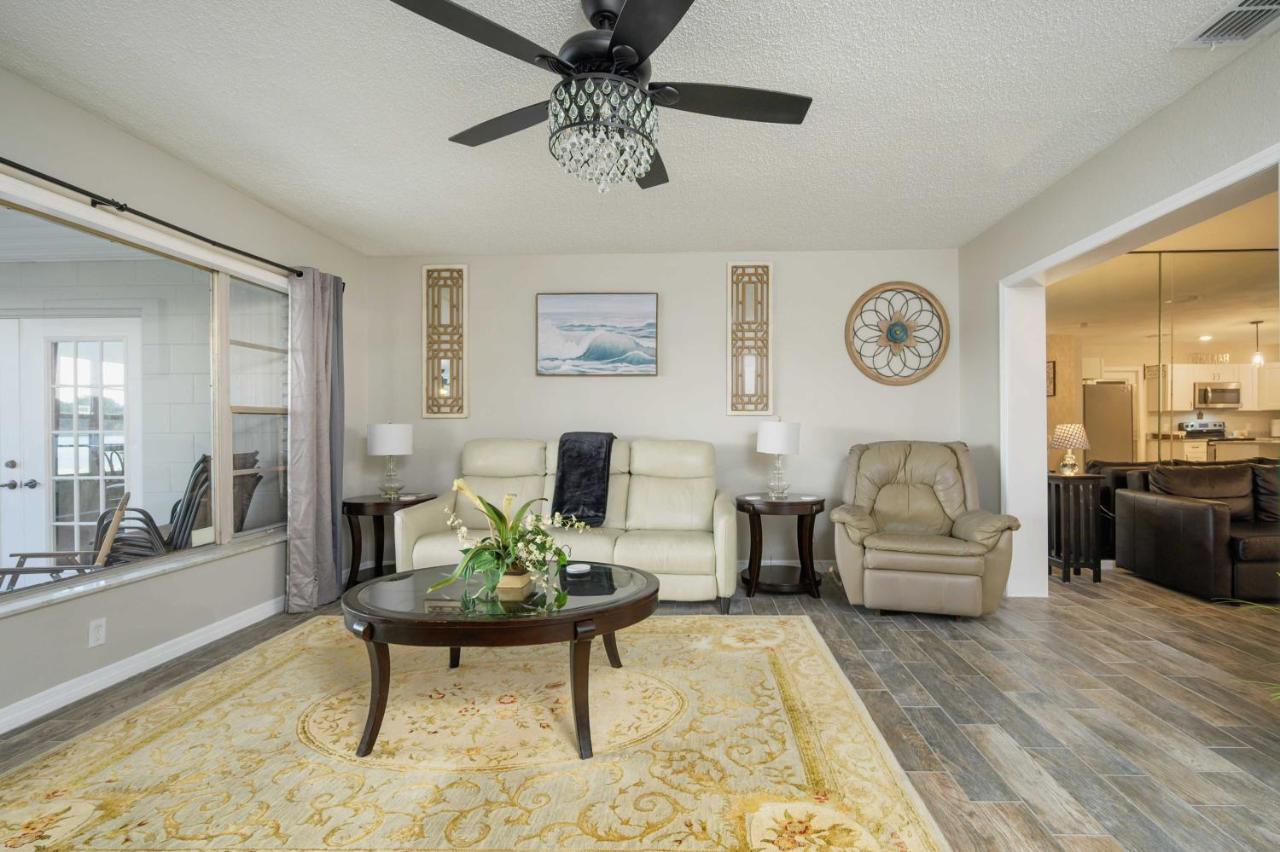 Lakefront Home With Screened Porch And Grill Winter Haven Exteriör bild
