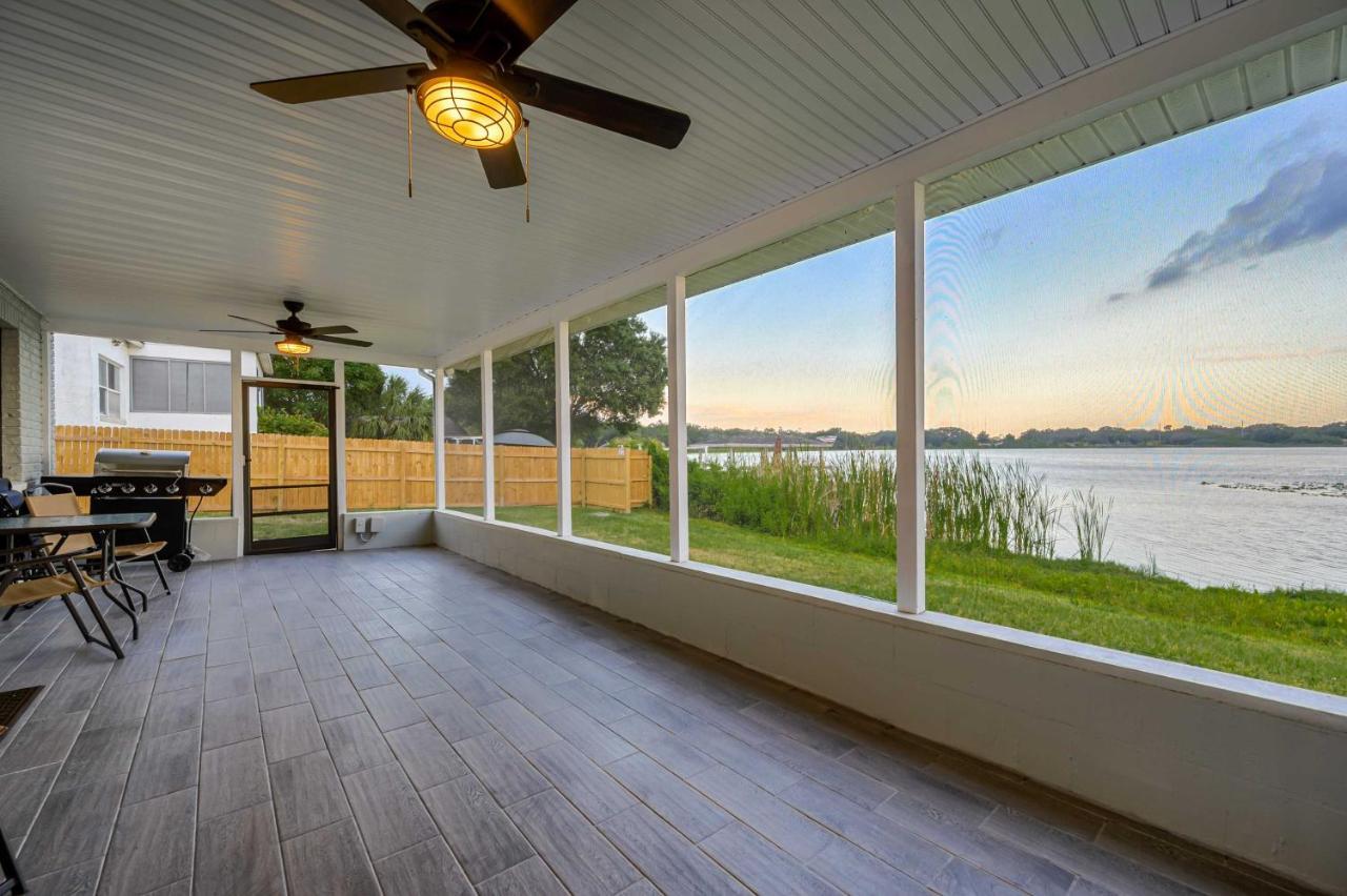 Lakefront Home With Screened Porch And Grill Winter Haven Exteriör bild